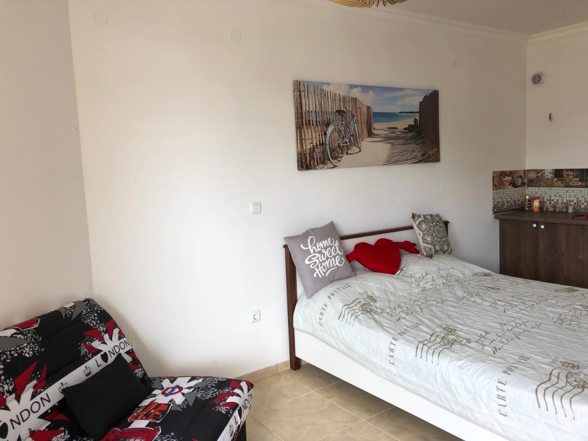 Fregata Complex Marina Leilighet Sveti Vlas Eksteriør bilde